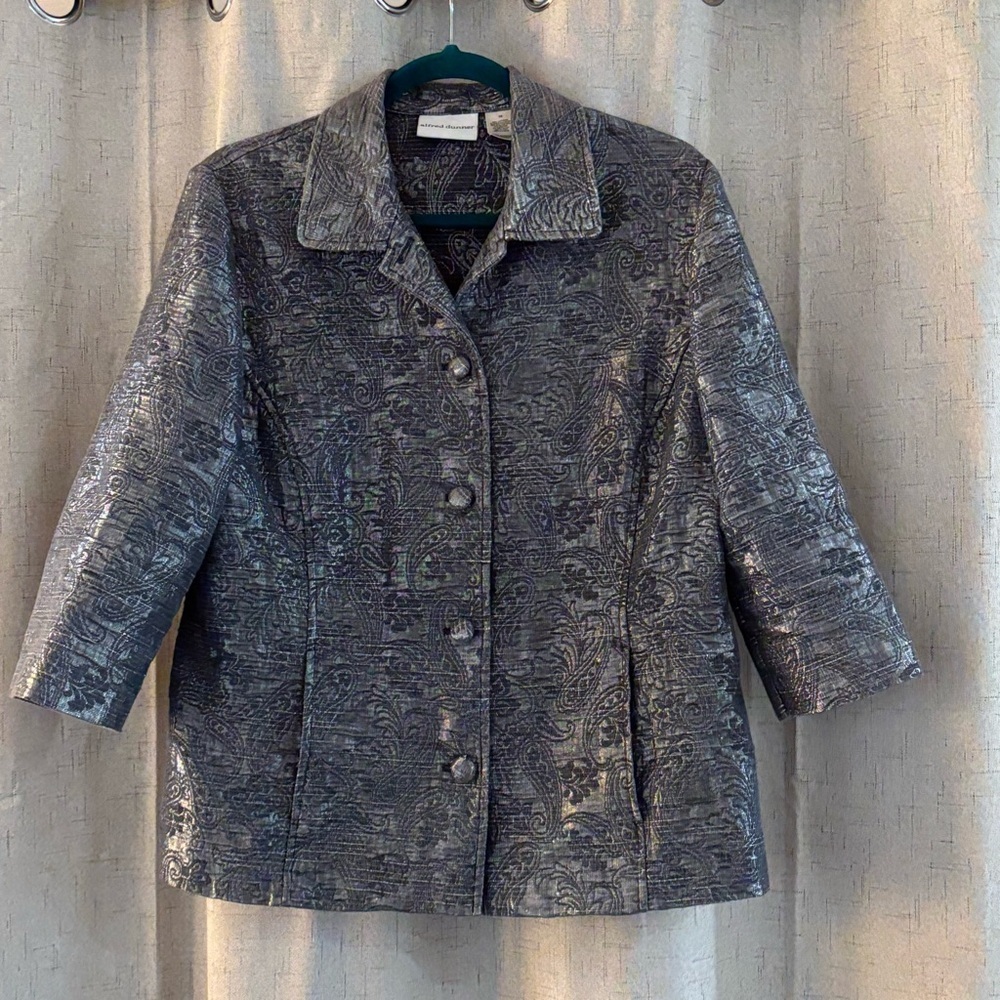 Alfred Dunner Silver and Blue Shiny‎ Button Up. Mother of Bride Blazer. Size 10